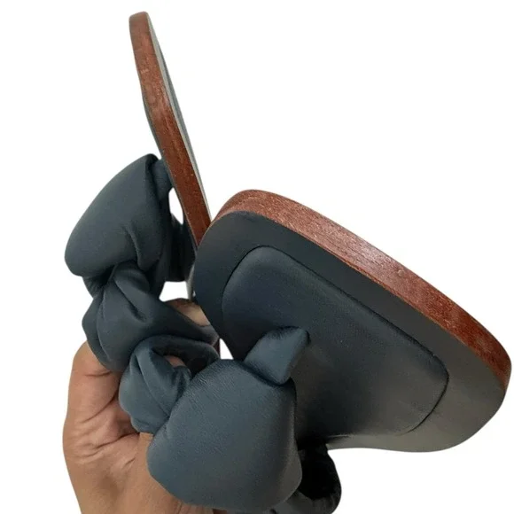 Anthropologie Maeve NEW Puffy Leather Navy Blue Flat Sandals Size 8 - Picture 5 of 6